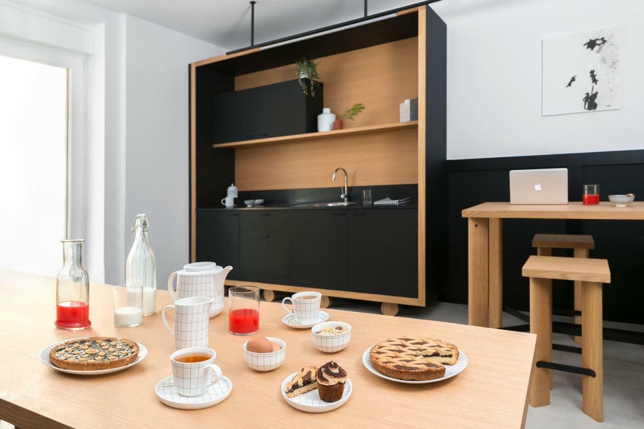 Bnbiz - Coworking Hotel Fiorenzuola d'Arda Luaran gambar